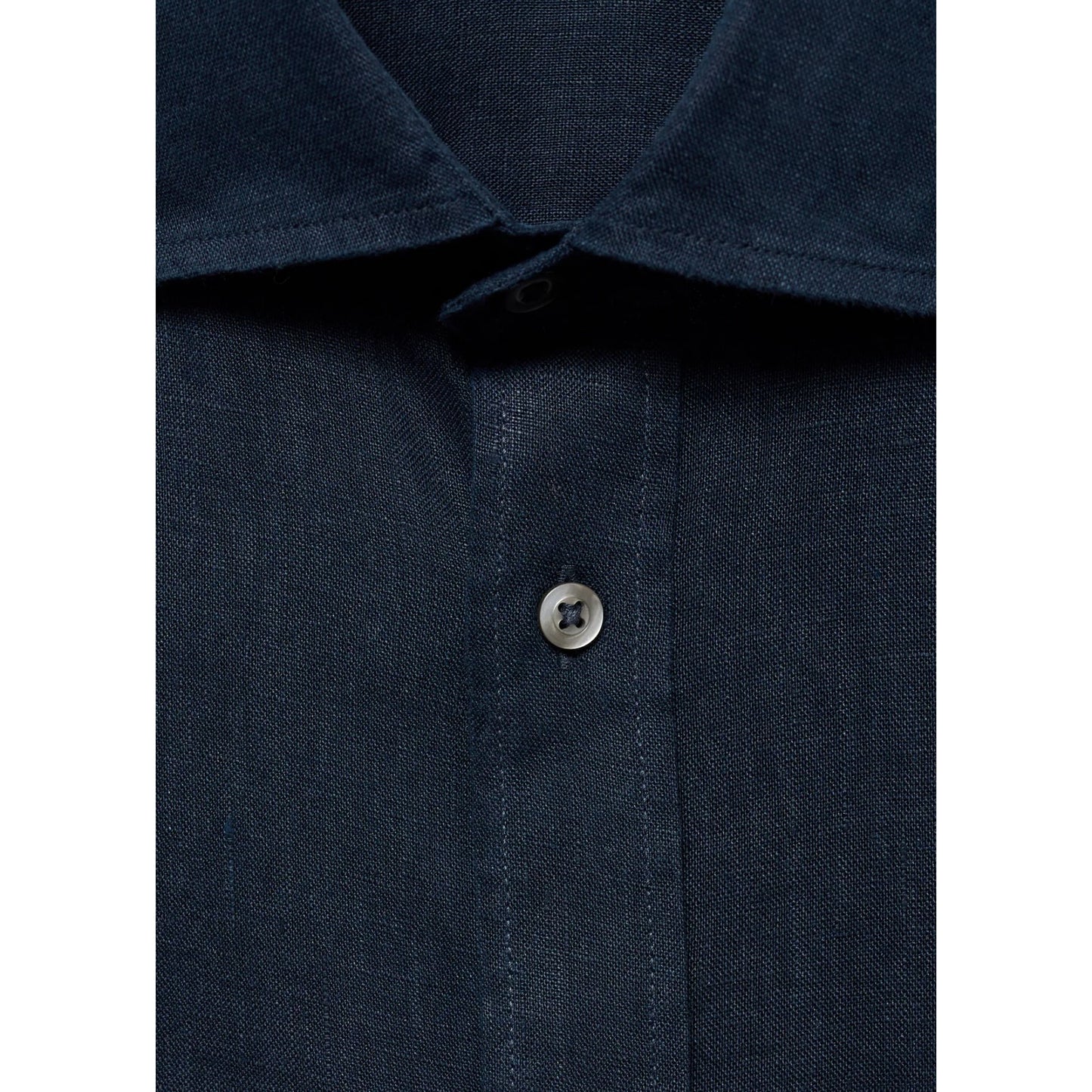 The Navy Linen Shirt.