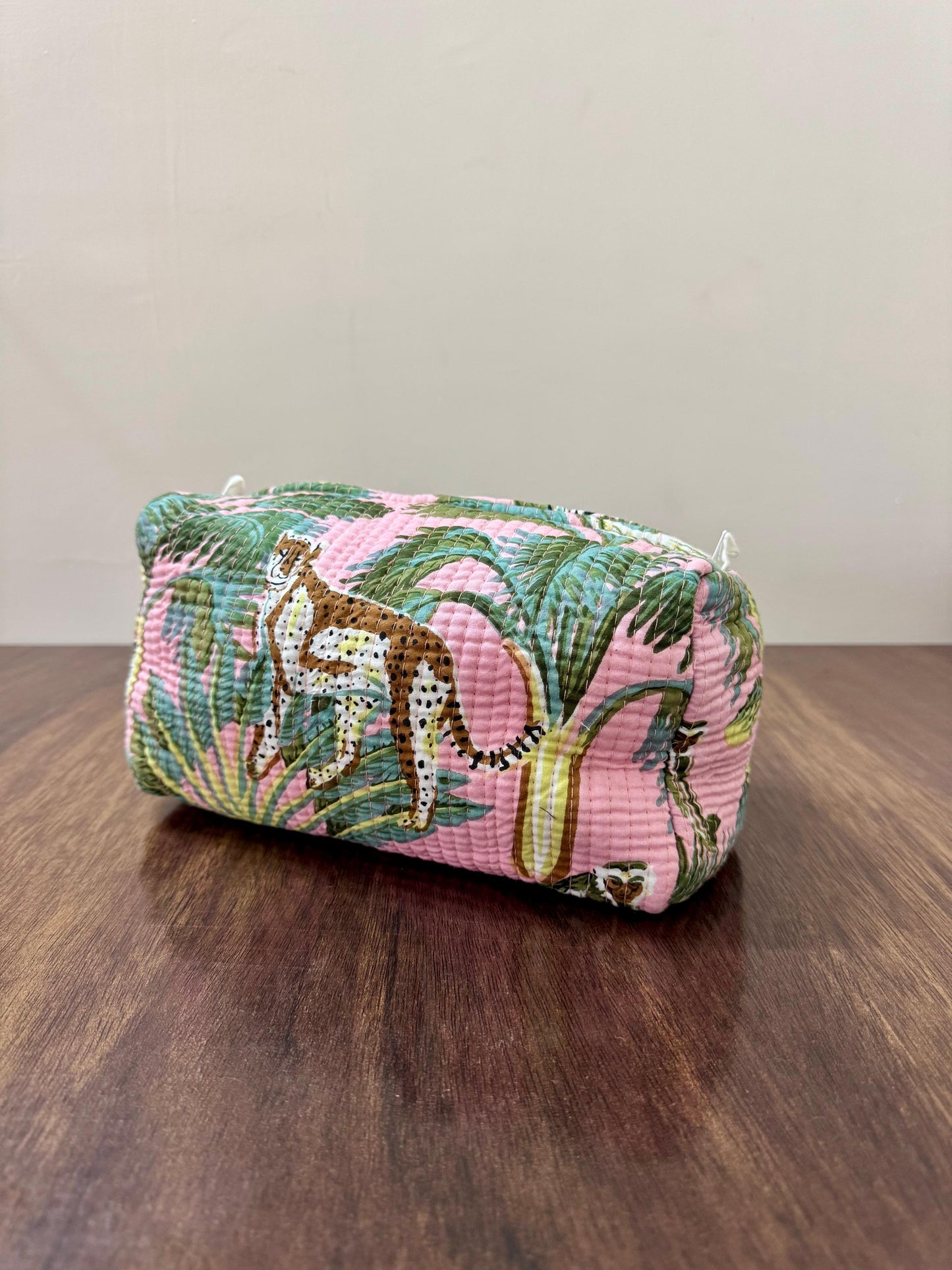 MULTI PURPOSE TOILETRY BAGS